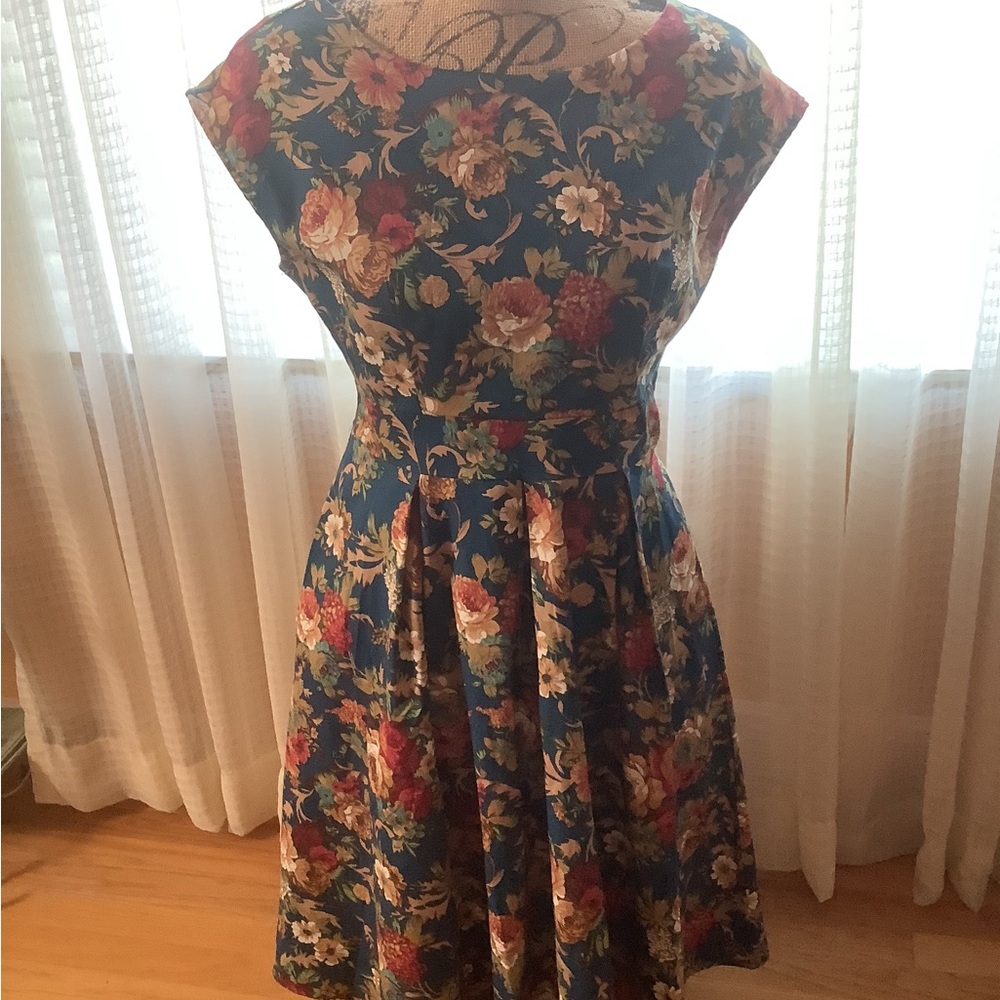 Lamiu floral dress